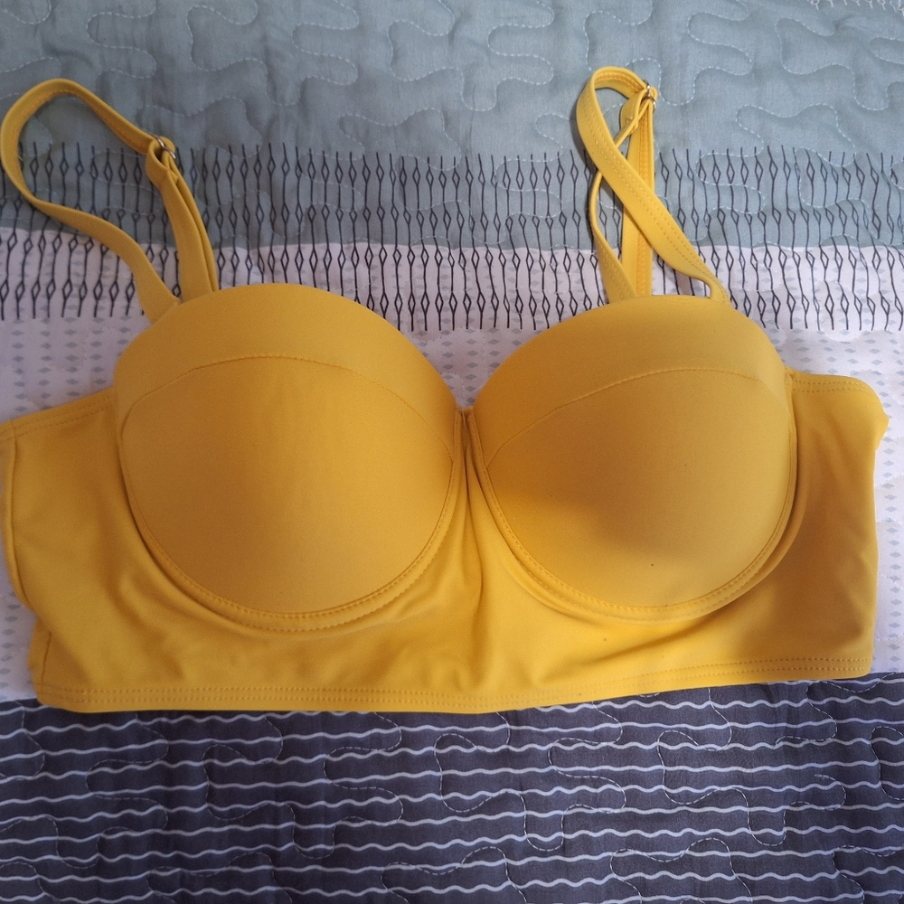 Bathing suit top